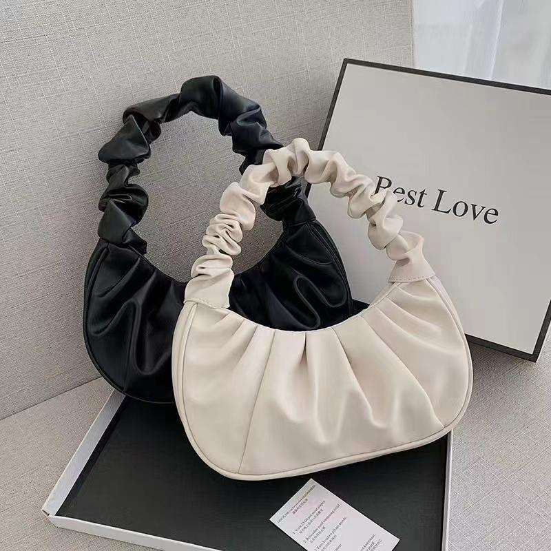 what is a clutch bag